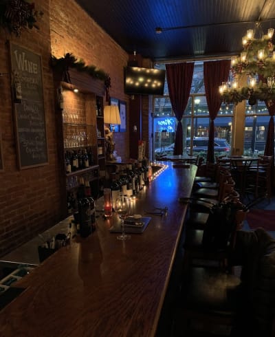 Market Avenue Wine Bar